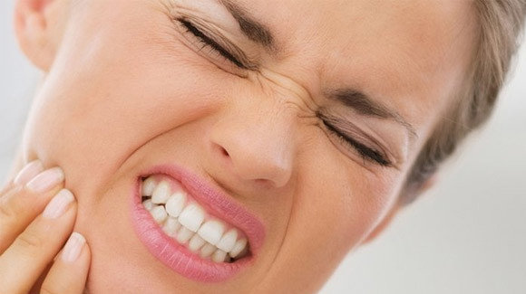 Diş Ağrı Nedenleri ve Tedavi Yöntemlerimiz